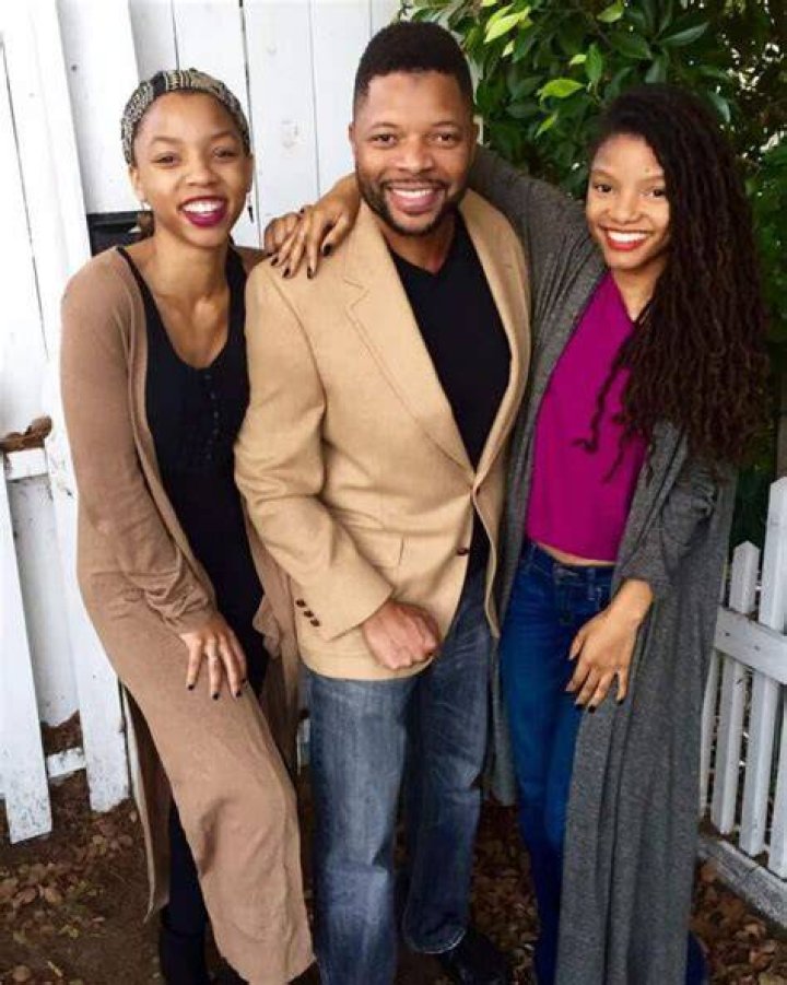 Chloe x Halle Parents Courtney Bailey, Doug Bailey, Siblings