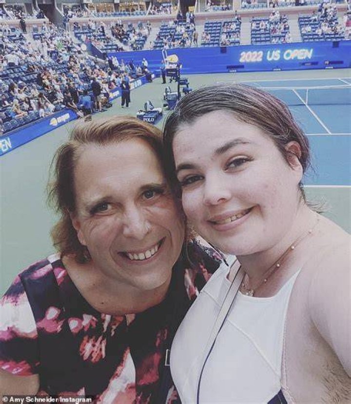 Jeopardy&rsquo;s Amy Schneider ExWife Kelly Anneken husband, net worth